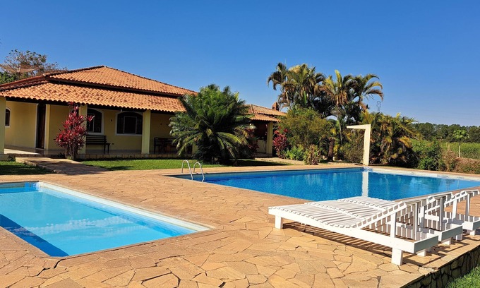 Porto Feliz RV Rental | Farm with 10 rooms. Leisure area. 3 swimming pools. With wifi. Rural region in Porto Feliz