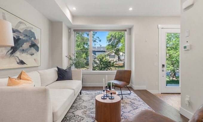 Crescent Heights House | Farmhouse Charm 4BDRM Contemporary Retreat