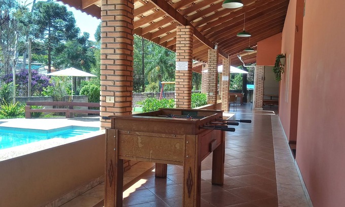Jarinu House | FARMHOUSE - HIGH STANDARD, HEATED POOL ALL YEAR ROUND, FAMILY GROUPS ONLY.