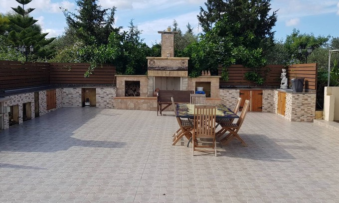 Siggiewi Other | Farmhouse on an olive grove