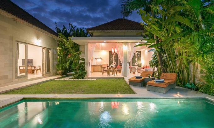 Batubelig Villa | Favorite 2-bedroom Pool Villa 650 Meters to Nearest Seminyak Beach