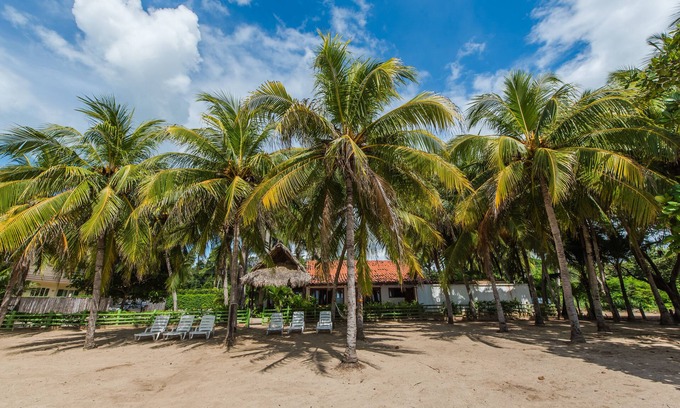 Playa Grande House | FAVORITE HOUSE on the BEACH since 2005, parking, wifi, housekeeper, security