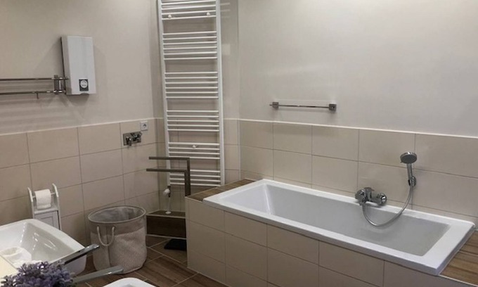 Hildesheim District Apartment | Fe-Wo oasis of wellbeing