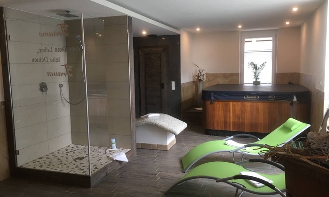 Weinsheim House | Feel-good luxury oasis for 2-4 people in the Eifel near Prüm