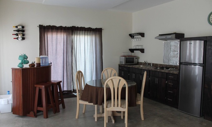 Valle de Guadalupe House | Feel Like Home in the Heart of the Valle, 2 BR HOUSE at RD EN EL VALLE