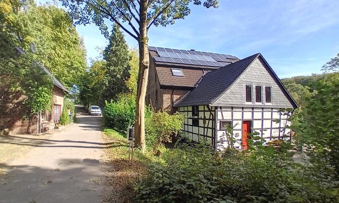 Haan Apartment | Feierabend im Grünen