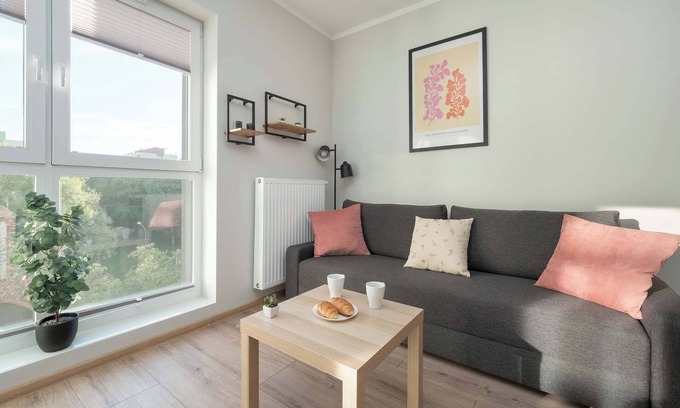 Lodz Apartment | Felsztyńskiego 10 | Cozy Apartment | Parking