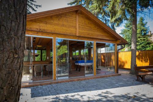 Bekesszentandras Villa | Fenyves Vendégház