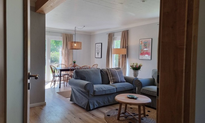 Feldwies Apartment | Ferienhaus 2 mit Bergblick, 125qm für Max. 6 Personen