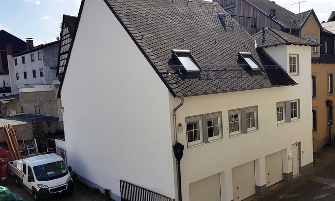 Pellenz House | Ferienhaus am Rheintor