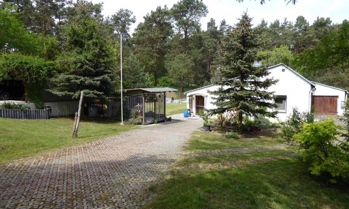 Laasow Apartment | Ferienhaus Am Waldrand - "Nebra"