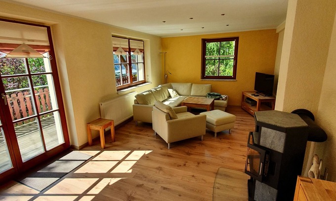 Oberwiesenthal Apartment | Ferienhaus Bergtraum - At 955 m above sea level, close to the clouds and the slopes on your doorstep