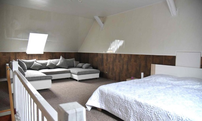Wartin House | Ferienhaus Biene