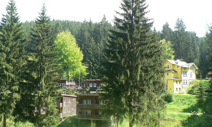 Grossbreitenbach House | Ferienhaus für 9 Gäste mit 110m² in Altenfeld