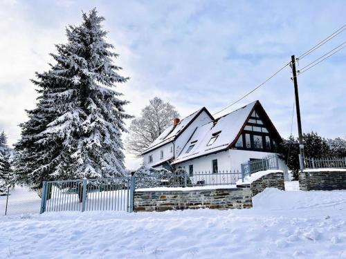 Eichigt House | Ferienhaus Ingrid gemütliches Cottage im Grünen