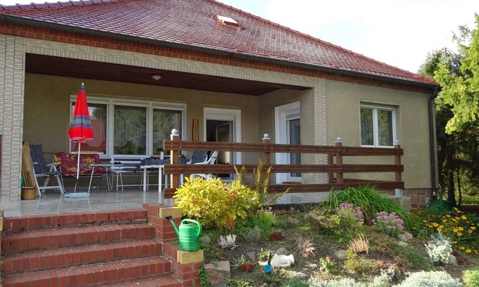 Pouch House | Ferienhaus Oma Inge Zwischen Goitzsche und Muldestausee Haustierfreundlich !