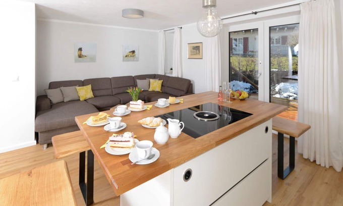 Breitbrunn a. Chiemsee Apartment | Ferienwohnung "Erholen" für 2-8 Personen, 4 Schlafzimmer, 2 Bäder
