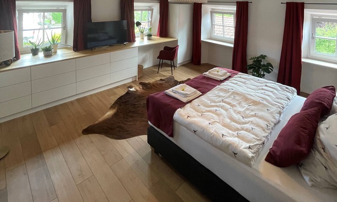 Breitbrunn a. Chiemsee Apartment | Ferienwohnung für 4 Personen, 2 Schlafzimmer, 80qm
