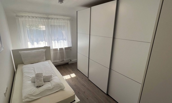 Dettingen an der Erms Apartment | Ferienwohnung an der Erms Nahe Outletcity Metzingen