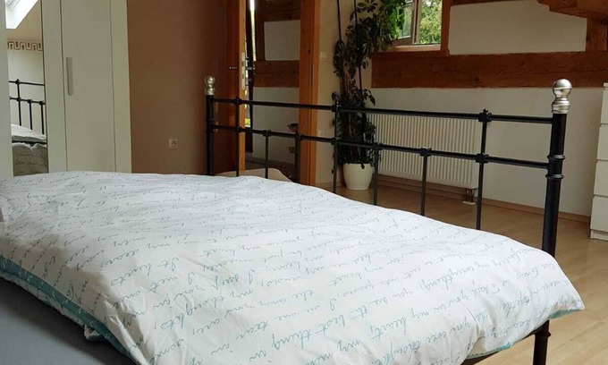 Grabenstatt Apartment | Ferienwohnung 2 im Dachgeschoss für 2 - 4 Personen, 70 qm, mit 2 sep. Schlafzimmern