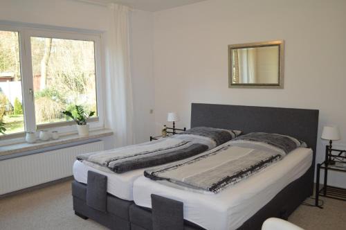 Bad Bramstedt Apartment | Ferienwohnung am Maienbach