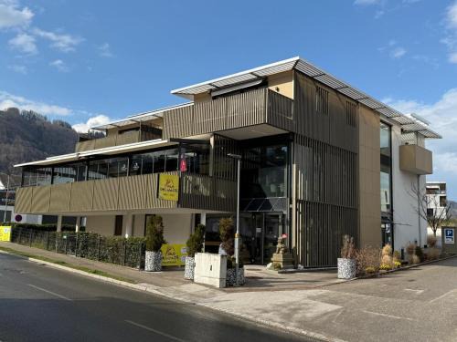 Altmuenster Apartment | Ferienwohnung am Schlosspark