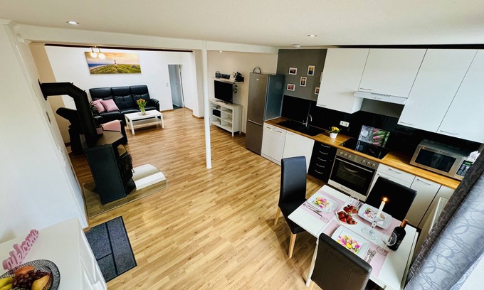 Stein Apartment | Ferienwohnung Deich und Meer - Direkt an der Ostsee an Deich und Meer