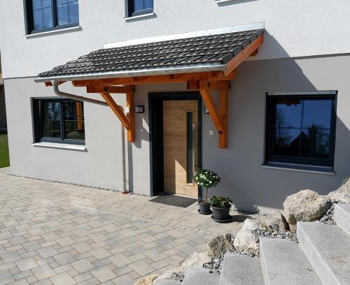 Rueckholz Apartment | Ferienwohnung Familie Roth