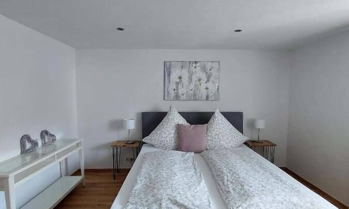 Langdorf Apartment | Ferienwohnung Gartenblick mit Südbalkon