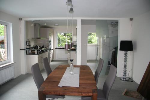 Russee - Hammer Apartment | Ferienwohnung Kiel-Russee