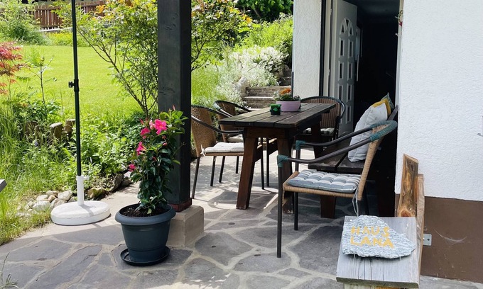 Dornbach Apartment | Ferienwohnung mit Großem Garten im Schönen Maltatal