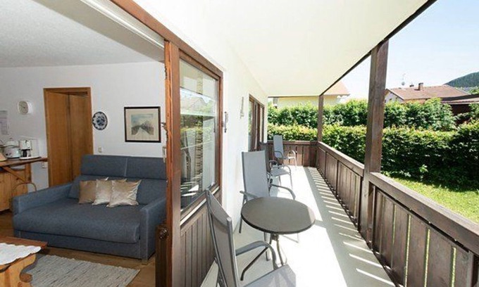 Nesselwang Apartment | Ferienwohnung Promenadenweg Nesselwang - Gut Ausgestattete Fewo für 3 Pers. mit Balkon (PW 12