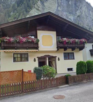 Huettschlag Apartment | Ferienwohnung Rohrmoser mit 1 Schlafzimmer