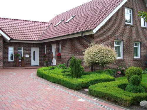 Remels Apartment | Ferienwohnung Rossis Nüst, 31516