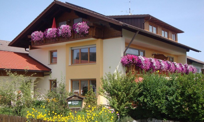 Schraden Apartment | Ferienwohnung Schloßberg