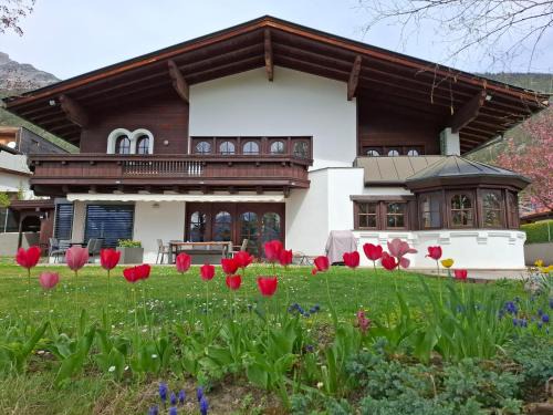 Gnadenwald Apartment | Ferienwohnung Steinbock