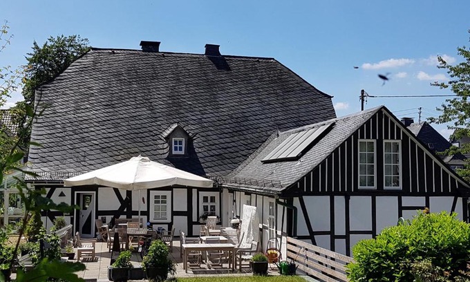 Oberhundem Apartment | Ferienwohnung Stickereimuseum Oberhundem