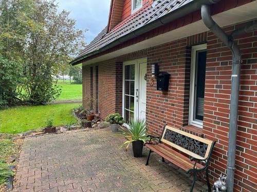 Weener Apartment | Ferienwohnung Storchennest 25503