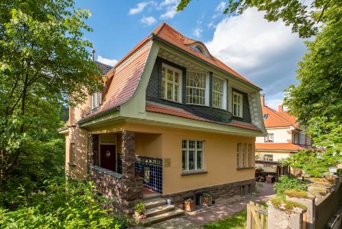 Ilmenau Apartment | Ferienwohnung VILLA FRÜBING