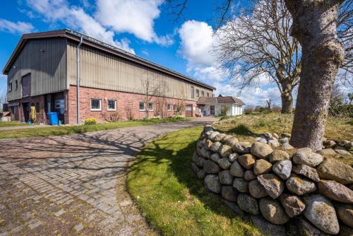 Hillgroven Apartment | Ferienwohnungen Hof Am Deich
