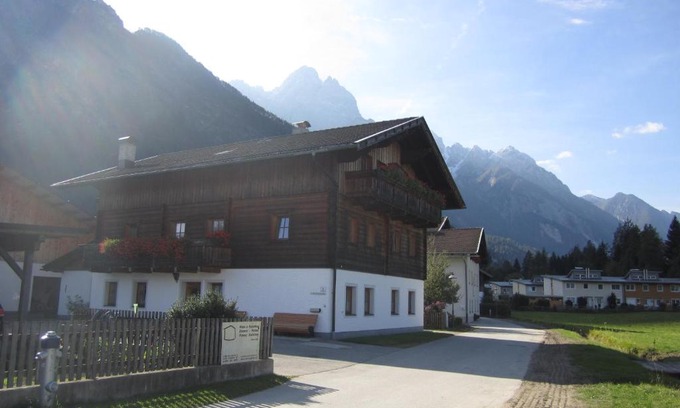 Lienz House | Ferienwohnungen Monika Unterluggauer