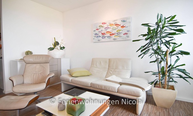Stein Apartment | Ferienwohnungen Nicolai - Deichresidenz Stein