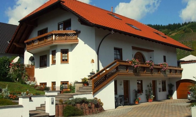 Niederleuken Apartment | Ferienwohnungen Wilhelmi - Holiday apartment 1
