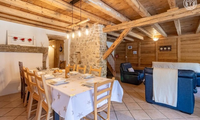 Aillon-le-Vieux House | Ferme DE LA Bottiere - LE Margeriaz