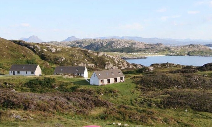 Clachtoll House | Fern Cottage - Magical sea views!