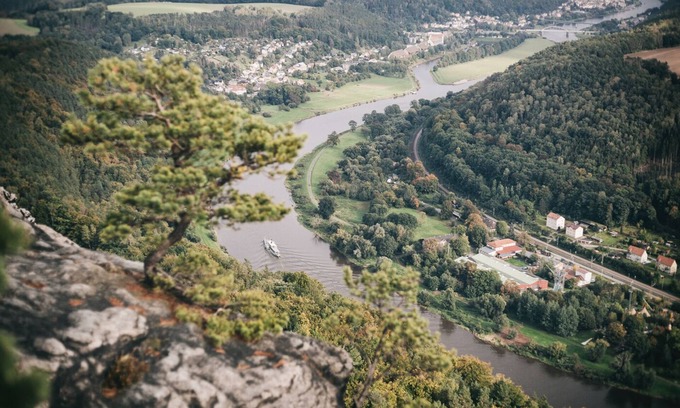 Prossen Apartment | Fewo in Ruhiger Lage Direkt am Wanderweg zum Lilienstein