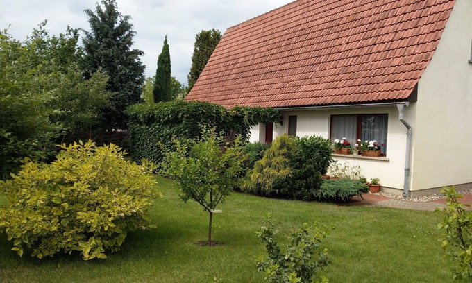 Monkebude Apartment | FH Annette - holiday home