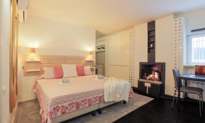 Fiera Apartment | FIERA Milano-City LIFE FREE PARKING Villa Anglia' s Bridge