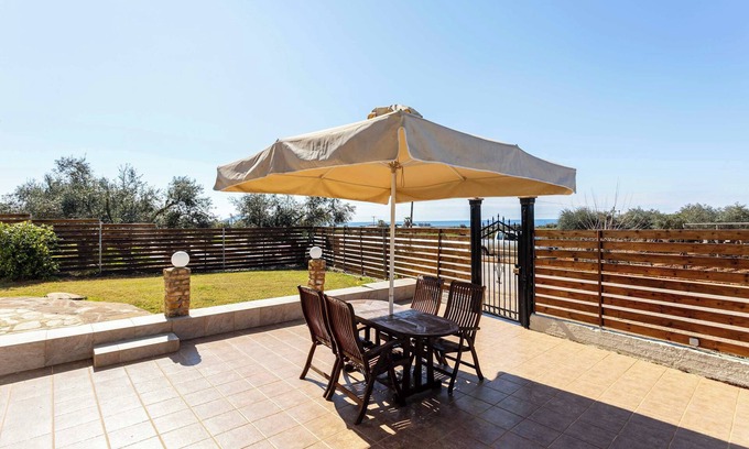 Agrilos Apartment | Filiatra's Cozy Haven, A Peaceful Escape in Nature