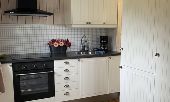 Nedra Sandby Cabin | Fin Stuga på Härlig Ölandsgård